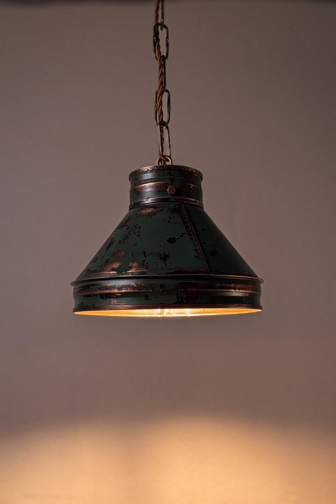 P03 Pendant