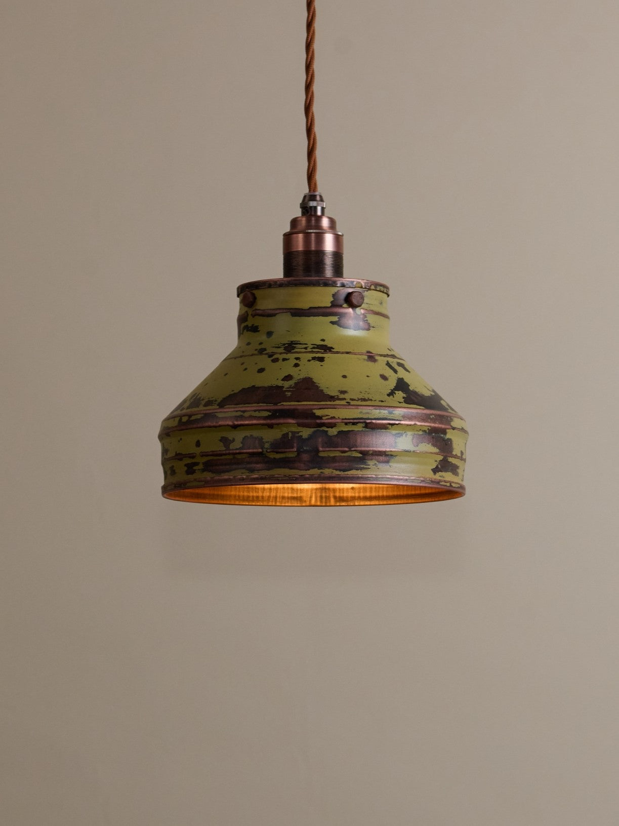 P01 Pendant